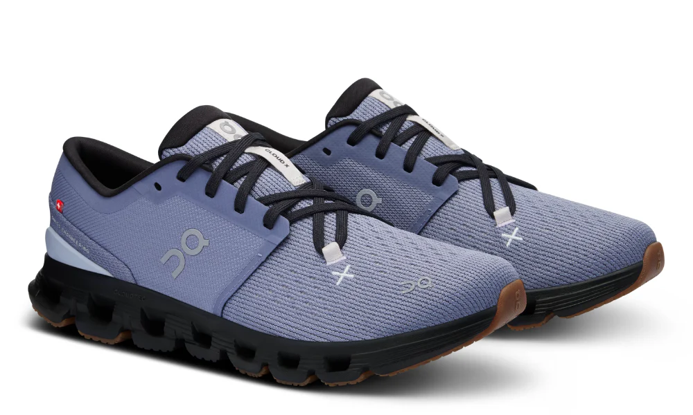 On Cloud X 4 Feather Black Lightweight Versatile Training Shoes
