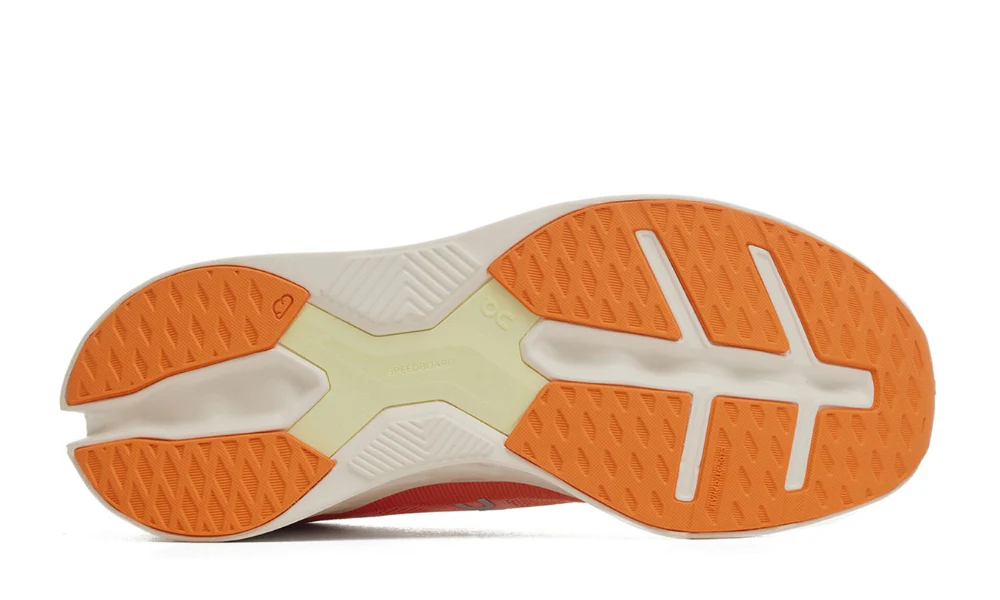On Cloudeclipse Carrot Orange Max Cushioned Road Running Shoes