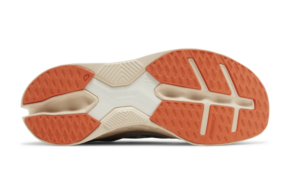 On Cloudeclipse Fade Sand Max Cushion Road Running Performance Shoes