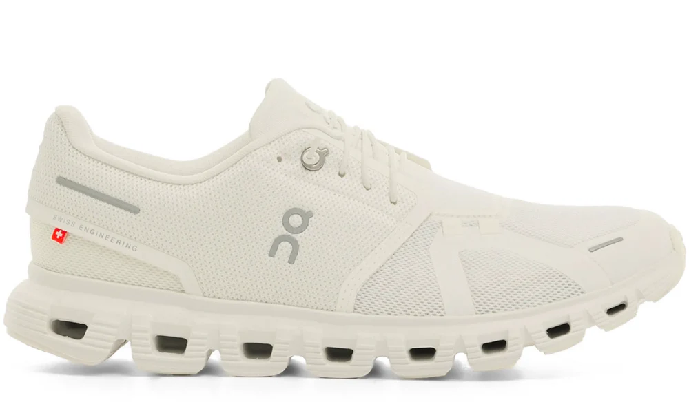 On Cloud 6 Waterproof Men's White Running Shoes CloudTec Sole