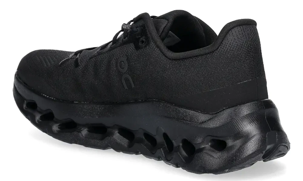 On Running Cloudtilt Black Eclipse Women's Flexible Training Shoes