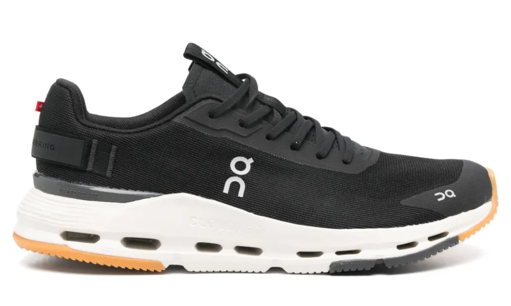 On Running Cloudnova Form 2 Black White Performance Lifestyle Sneakers