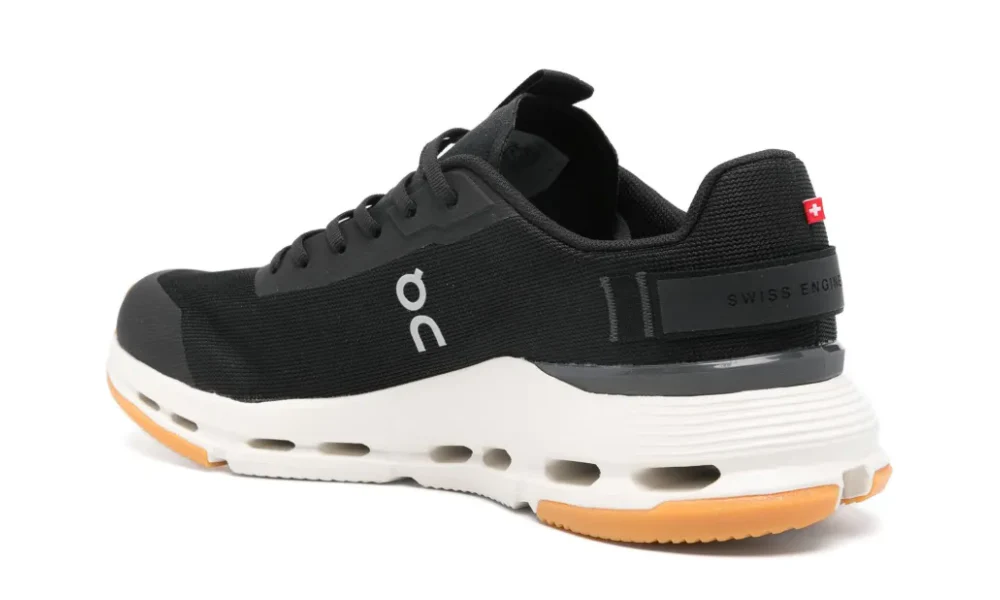 On Running Cloudnova Form 2 Black White Performance Lifestyle Sneakers