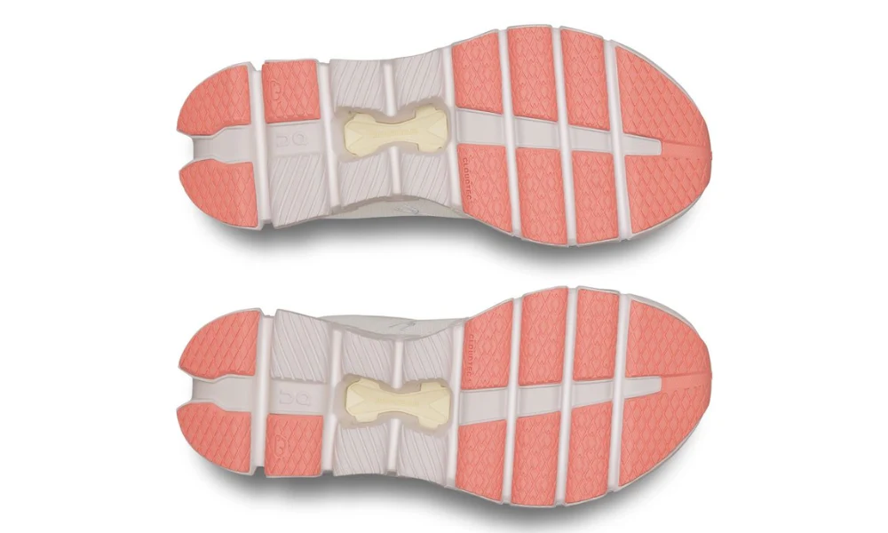 On Cloud X 4 Ivory Sand Lightweight Training Running Shoes