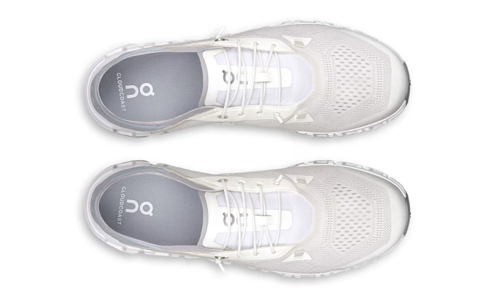 On Cloud 6 Coast White Glacier Ultra-Light Breathable Travel Sneakers