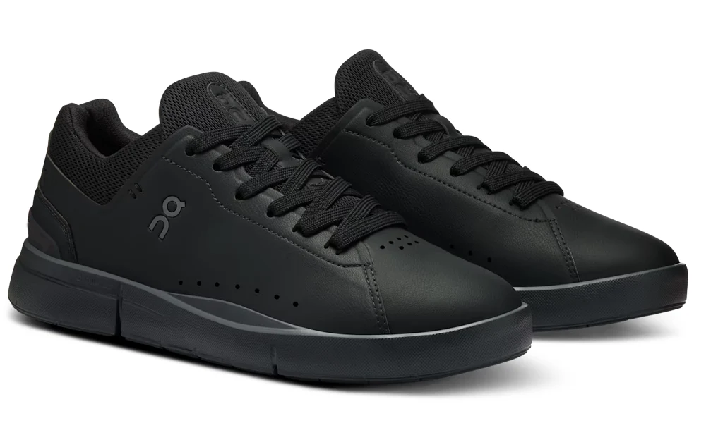 On Running The Roger Advantage All Black Casual Tennis Sneakers