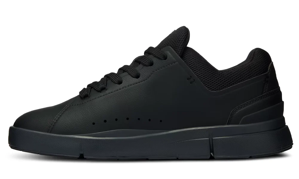 On Running The Roger Advantage All Black Casual Tennis Sneakers