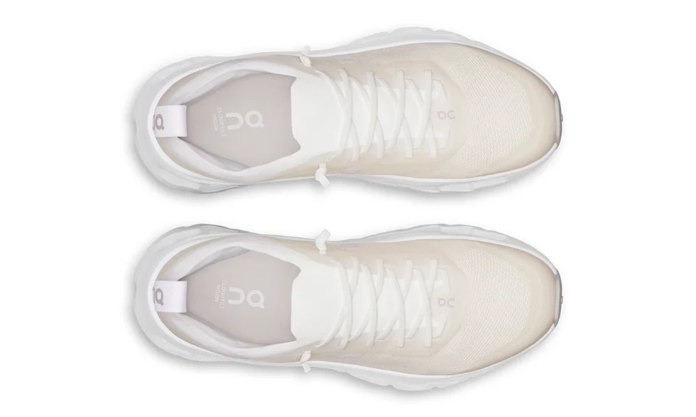 On Cloudtilt Moon White Frost Lightweight All Day Comfort Sneaker